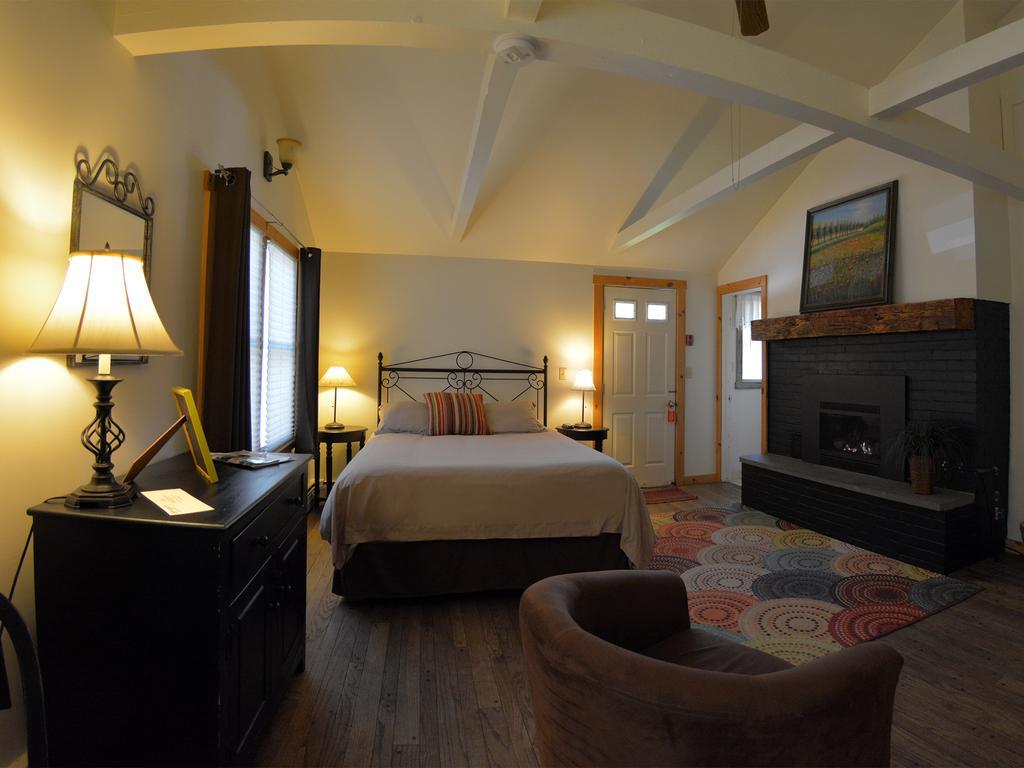 Hyde Away Inn Waitsfield Стая снимка