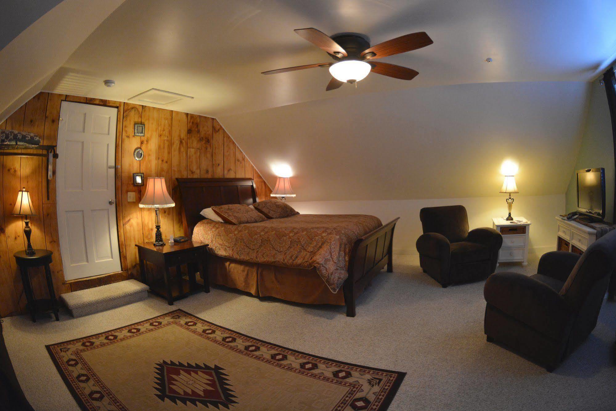 Hyde Away Inn Waitsfield Екстериор снимка