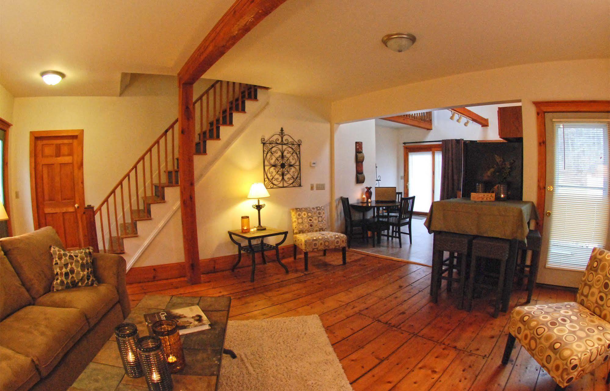 Hyde Away Inn Waitsfield Екстериор снимка