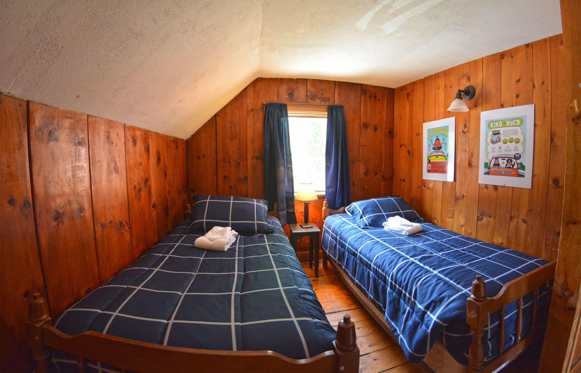 Hyde Away Inn Waitsfield Екстериор снимка